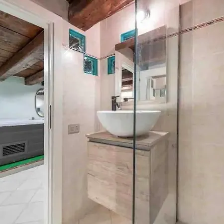 Apartment Jacuzzi Loft