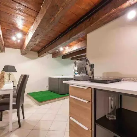 Jacuzzi Loft * Cagliari