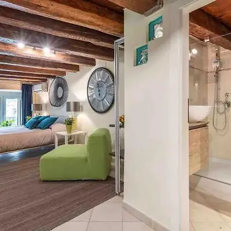 Jacuzzi Loft *